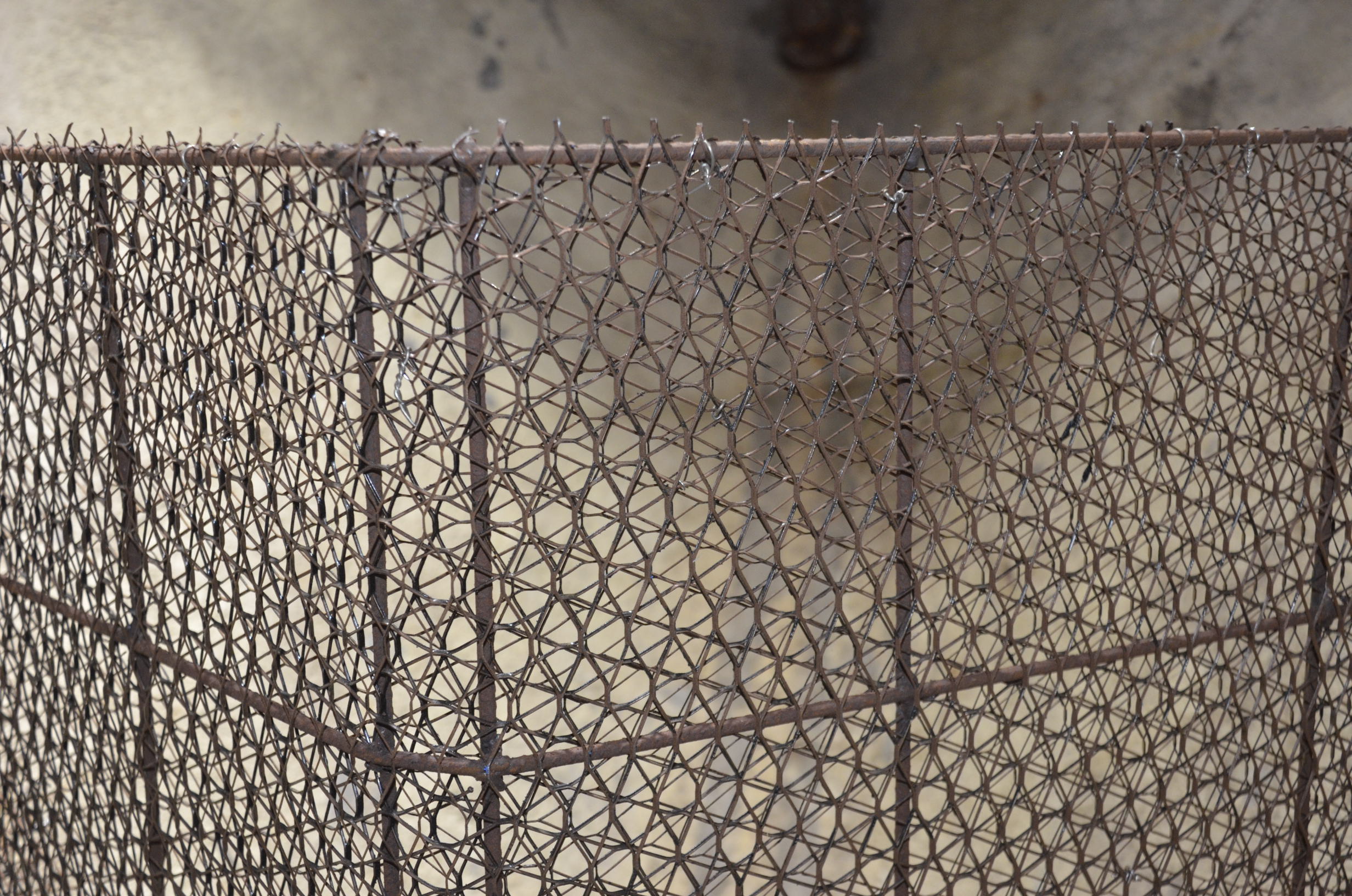 Different angle and position of the chain locker armature